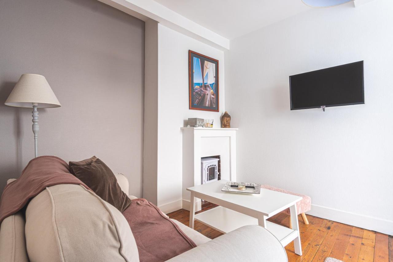 Les Gites De Claire Honfleur Exterior foto